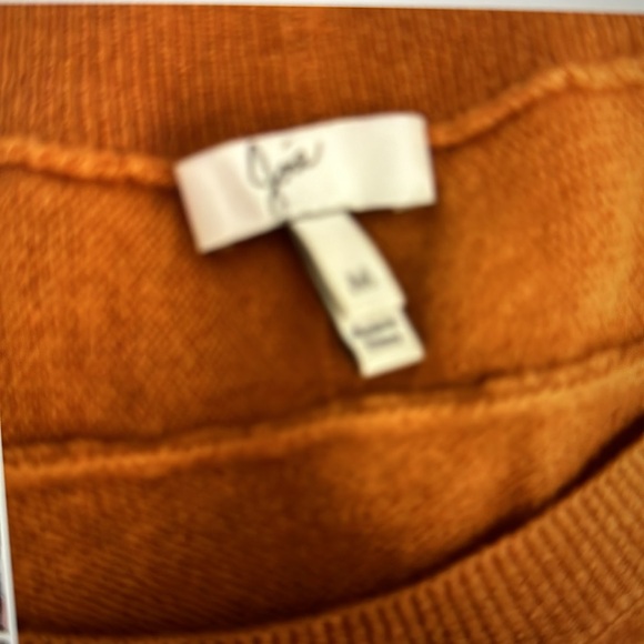 Soft 100% Cashmere by Joie - Picture 3 of 10